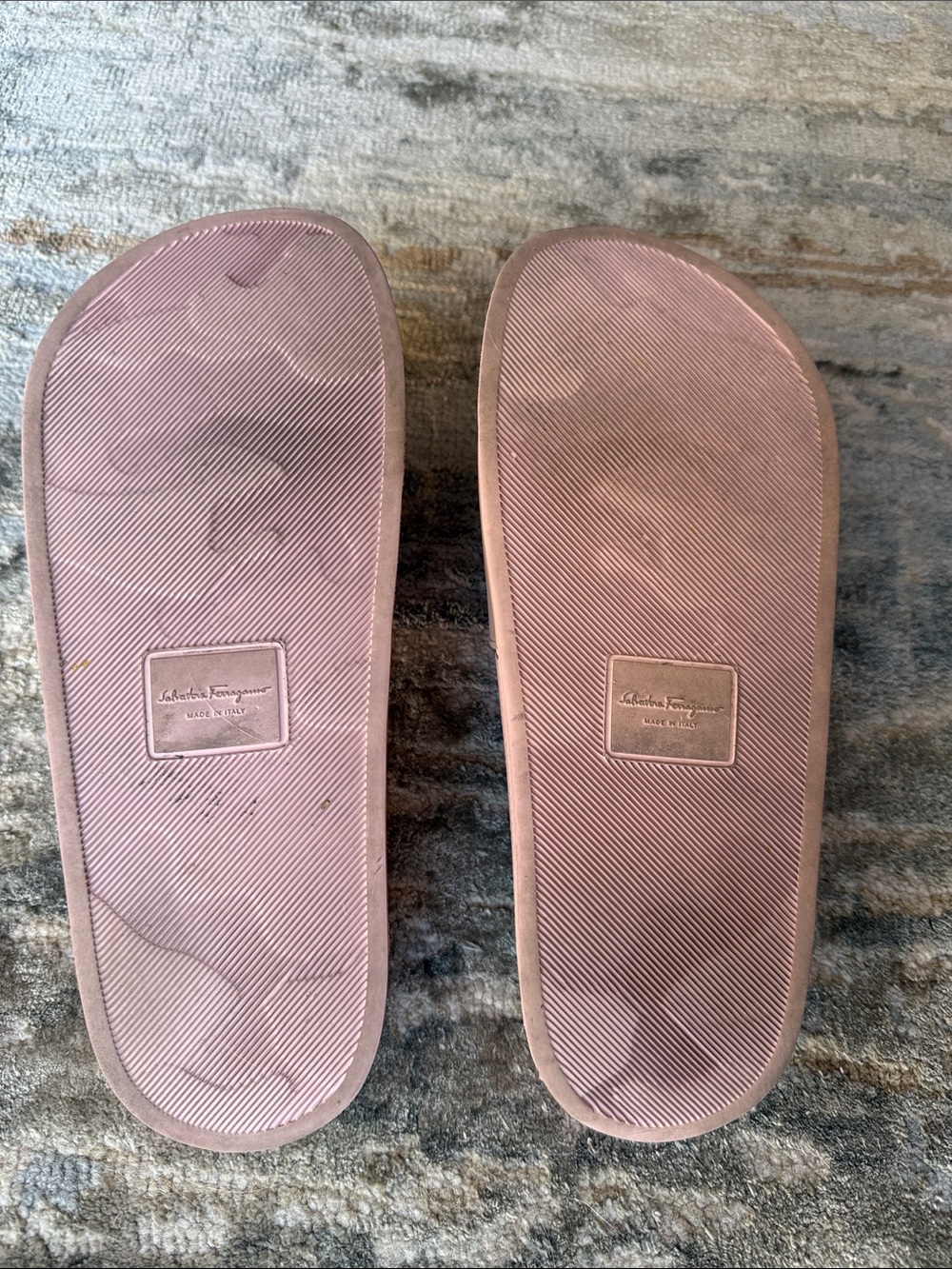 Salvatore Ferragamo pink slides - Picture 7 of 8